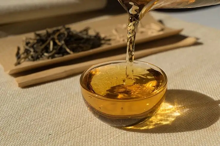 怎么喝了普洱茶嗓子會(huì)難受？