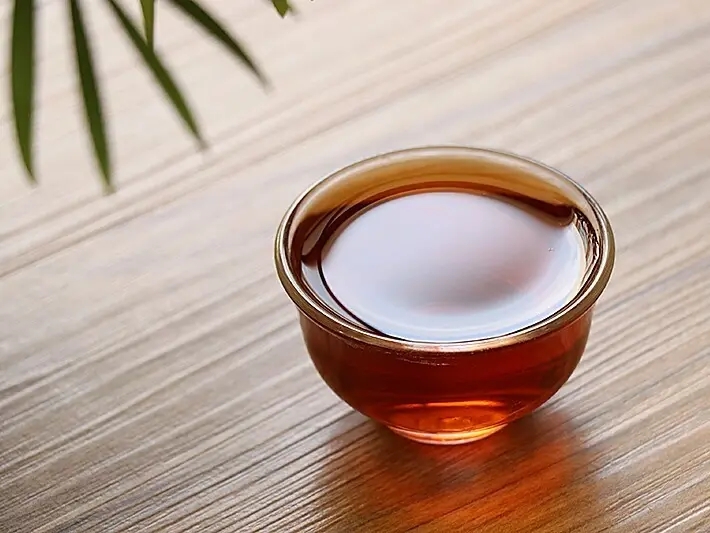 長期喝普洱茶的人，都怎么樣了？為你總結(jié)：或可得到3個(gè)好處