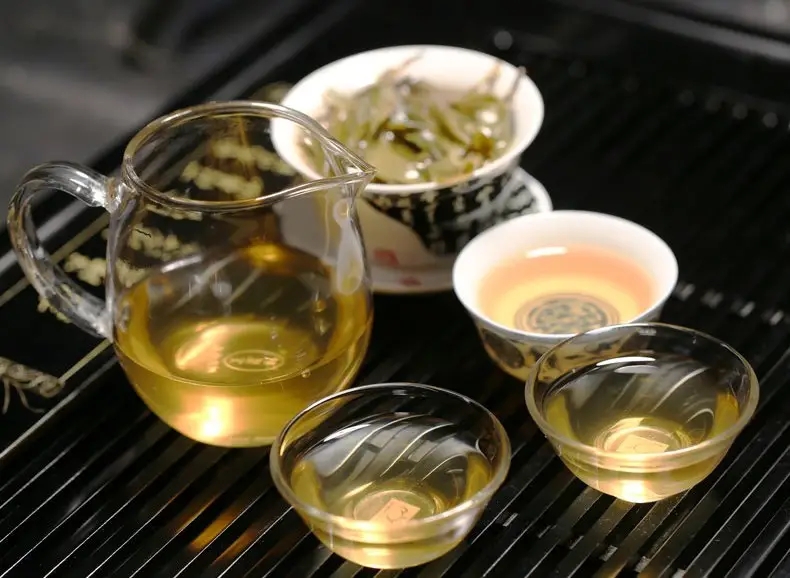 泡茶用什么水？礦泉水，純凈水還是自來水？老中醫(yī)的做法值得參考