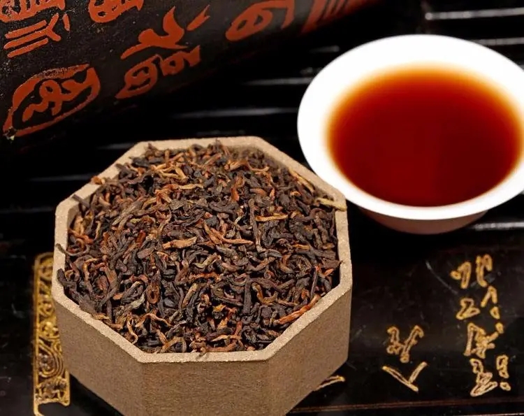生茶熟茶區(qū)別居然那么大，你喝對(duì)了嗎