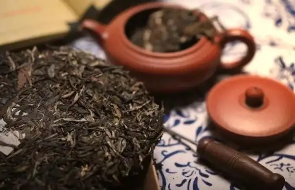 易武古樹茶為何新茶喝時(shí)淡卻越放越濃？易武古樹茶有什么投資價(jià)值?