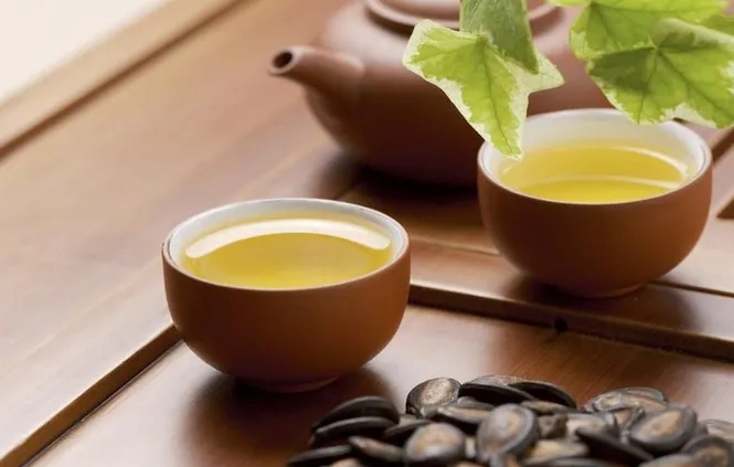 普洱茶的茶性是屬寒還是屬熱？